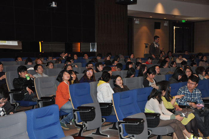 纪录片公益放映走进创智天地 导演与观众面对