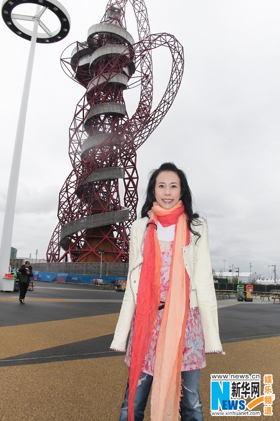 <em>莫</em>文蔚重游剑桥奥委会主席 献出2012奥运<em>处女</em>