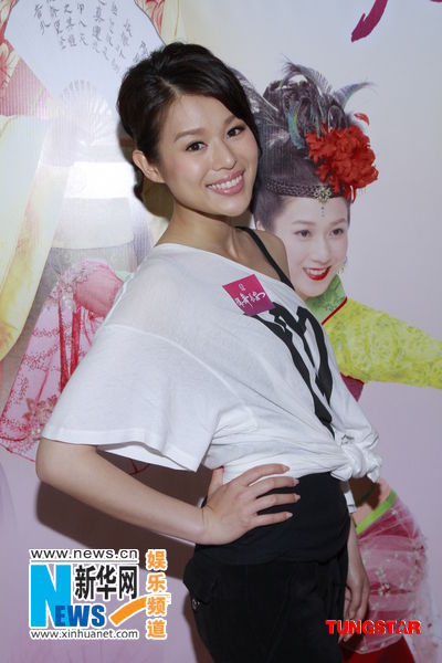 欧阳震华教钟嘉欣叫床被恶搞 否认太太为生子