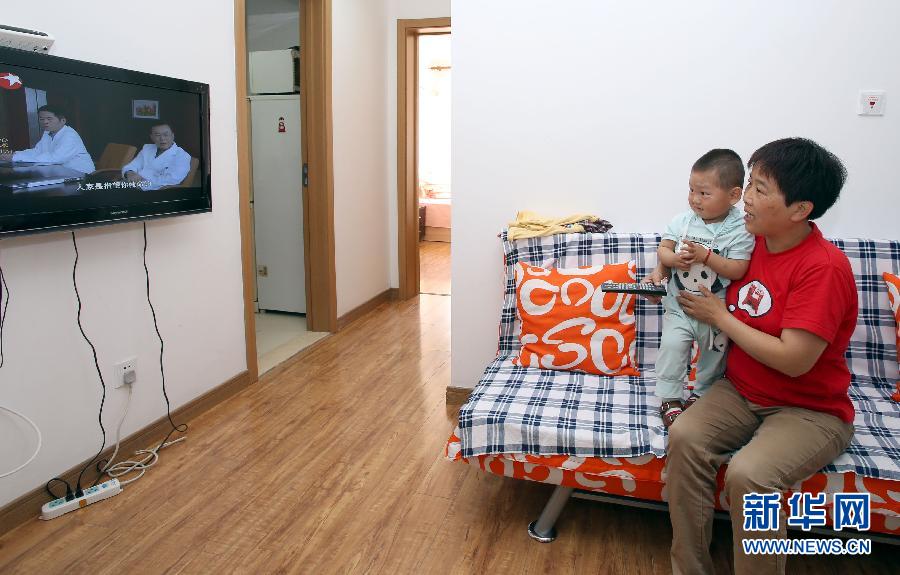 走进上海首批公租房住户