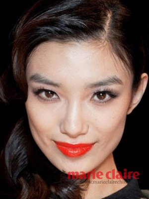 卷刘海小编发 9款发型扎出街头欧美范 新华网