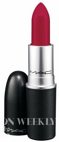 学女星复古丝绒唇妆 瞬间提升华丽感