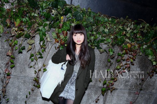 自然<em>纹理</em>mix光泽感 3月日本街拍<em>发型</em>播报_新华