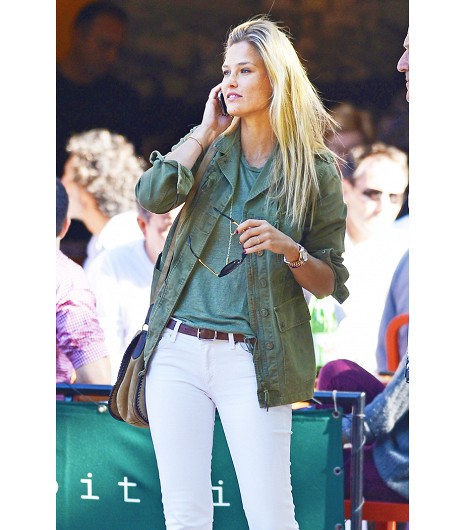 白色牛仔裤 模特 白白 搭配穿出好气场