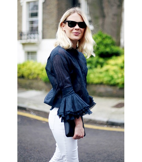 白色牛仔裤 模特 白白 搭配穿出好气场