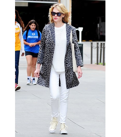 白色牛仔裤 模特 白白 搭配穿出好气场