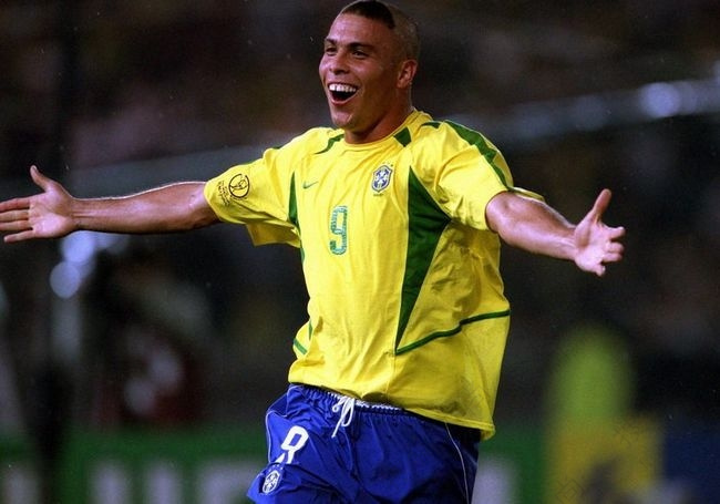 世界杯外围指南:时尚联姻体育的8个经典瞬间