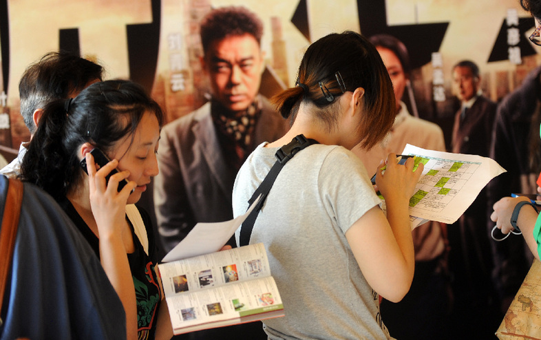 老少齐追捧 上海国际电影节售票火爆