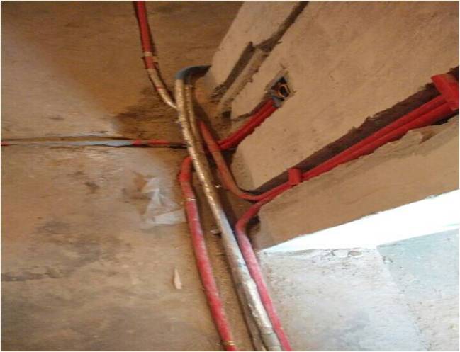 家装龙头上海聚通装潢遭索赔 合同用旧名 施工