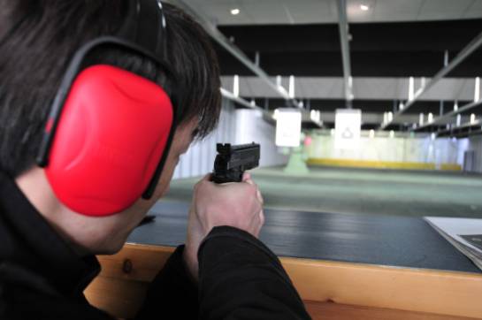 运动休闲之旅好去处 去启东骑马射击慢跑 新华