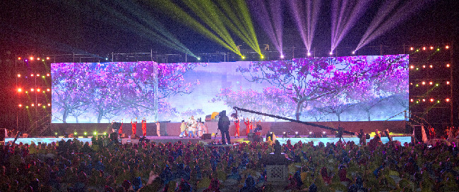 4D高科技佛教文化盛典浙江奉化雪窦寺上演 新