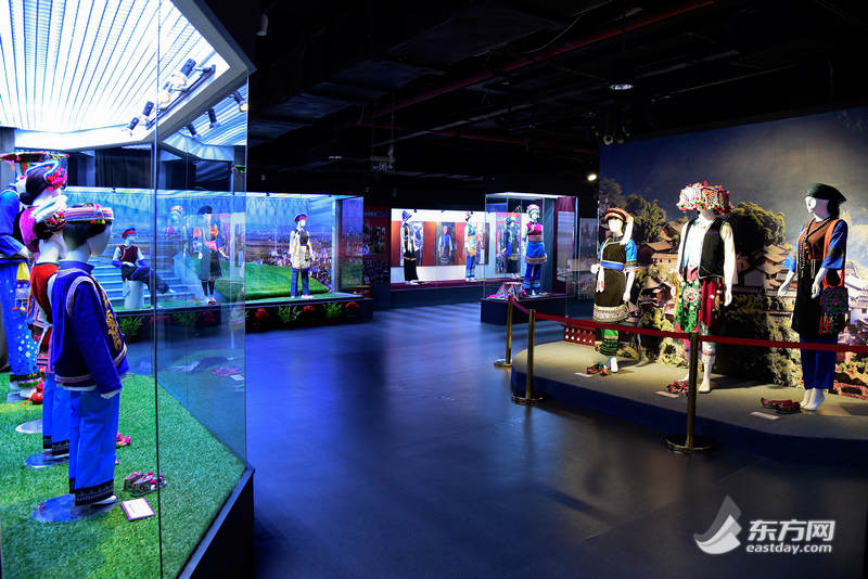 上海纺织博物馆现民俗风 中国穆斯林民族服饰