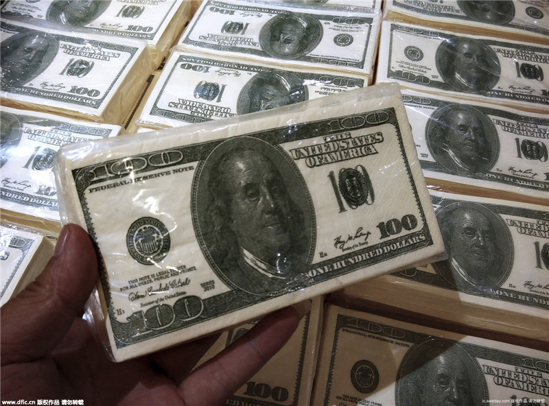 商家卖美钞纸巾吸引眼球 暴利与质量安全存疑