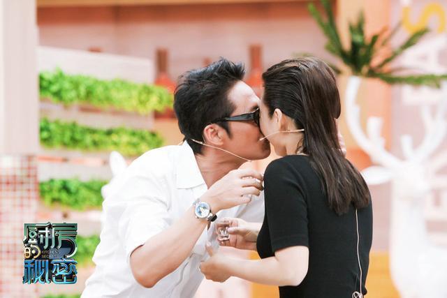 多尔衮大玉儿12年后再聚 马景涛失控强吻宁静