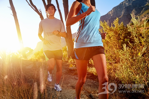 什么时间锻炼最好 早上还是晚上运动更减肥