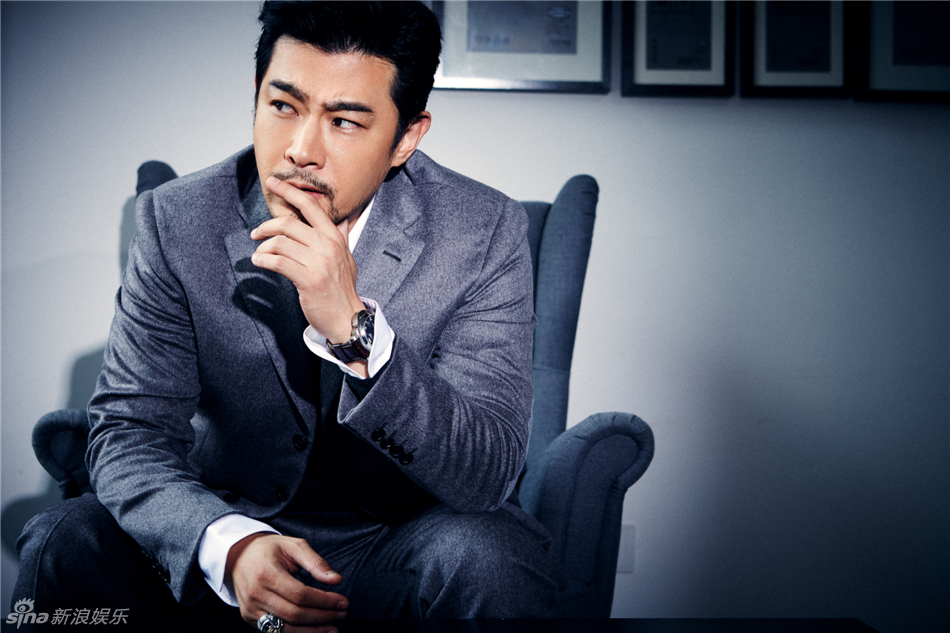 黄维德萌叔当道 写真还原熟男魅力