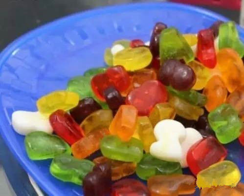 过年带什么上海特产 给你一个攻略就搞定