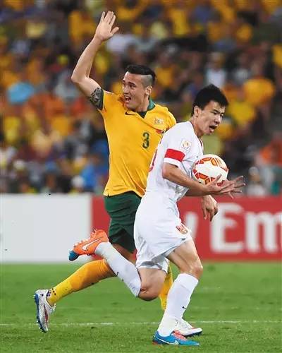 国足2比0击败卡塔尔晋级世预赛亚洲区12强 征