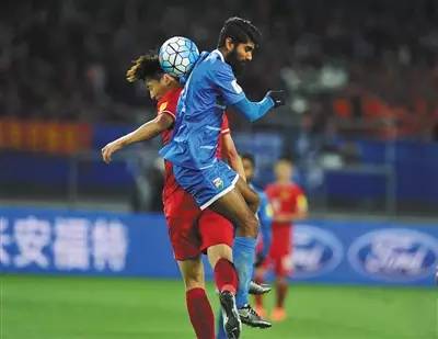 国足2比0击败卡塔尔晋级世预赛亚洲区12强 征