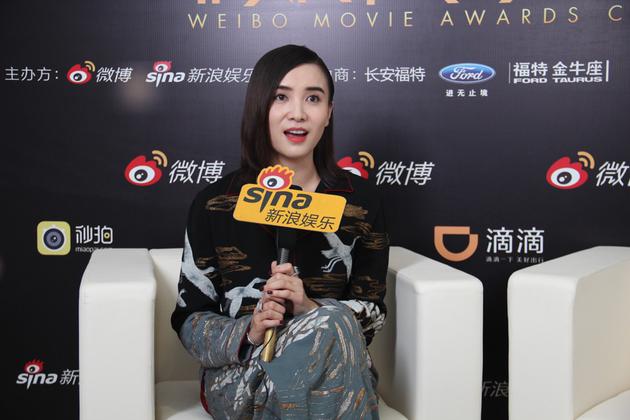 宋佳:我是一见钟情型 才华比外表重要