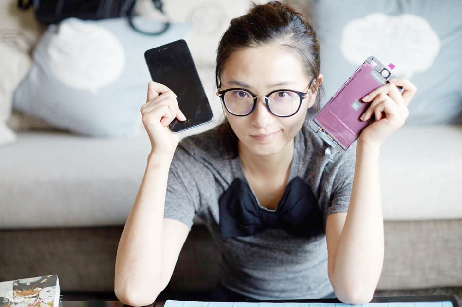 柔弱和硬朗于一身 万茜:做自己的太阳