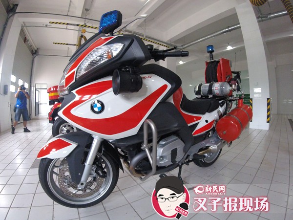 探秘迪士尼消防中队:夜眺城堡背影 守护公主梦