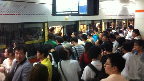地铁7号线早高峰运营调整 缓解大客流压力