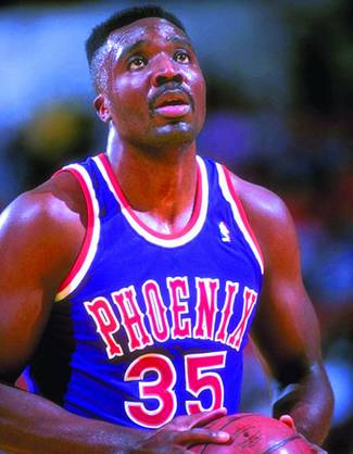 年薪数千万竟小气到要去蹭WiFi NBA 吝啬 富豪