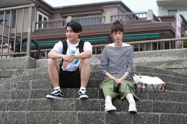 日剧《喜欢》同款 穿出天然少女味