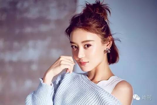 赵丽颖 原来脸圆都是眉毛化错了!