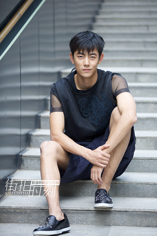 鲜肉男模纪凌尘教你玩转透视装