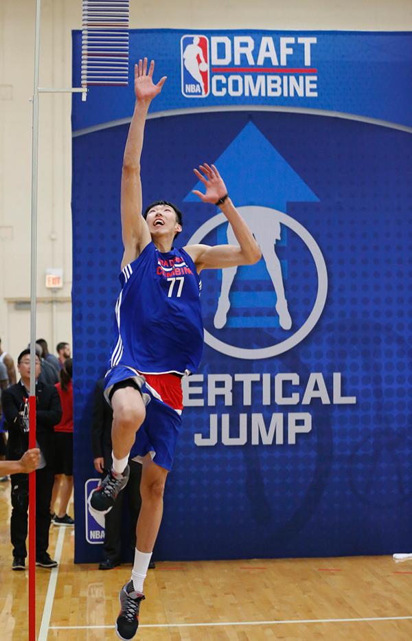 周琦反思奥运:希望尽快去NBA 哪怕就跟着练