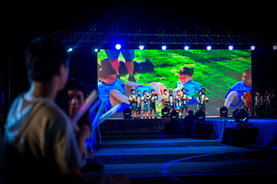 UPBOX激战联盟携爱情果酱 实现足球生活消费