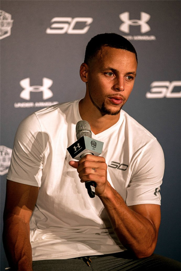 库里中国行:以后,别再叫这个成熟男人萌神了