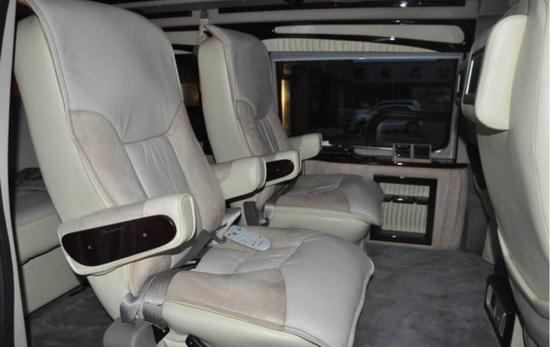 为什么明星都有一辆保姆车