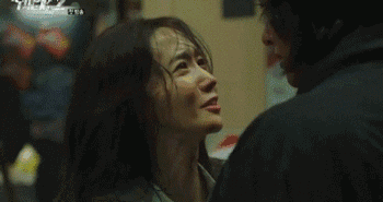 林允儿不演傻白甜玩黑化! 演技上线