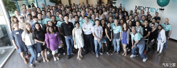 英文品牌定名NIO蔚来EP9实车发布