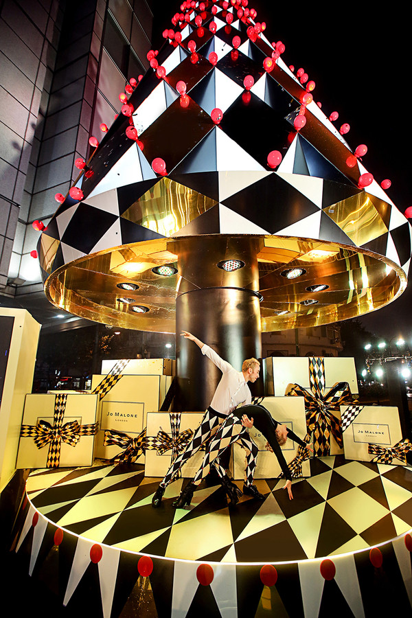 超大英伦香氛圣诞树亮丽上海