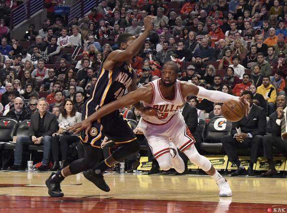 芝加哥前方-比肩乔丹之夜!韦德笑谈抢断之秘