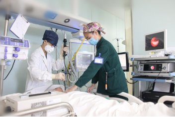 上海蓝十字脑科医院:ICU危重症患者,关于纤支