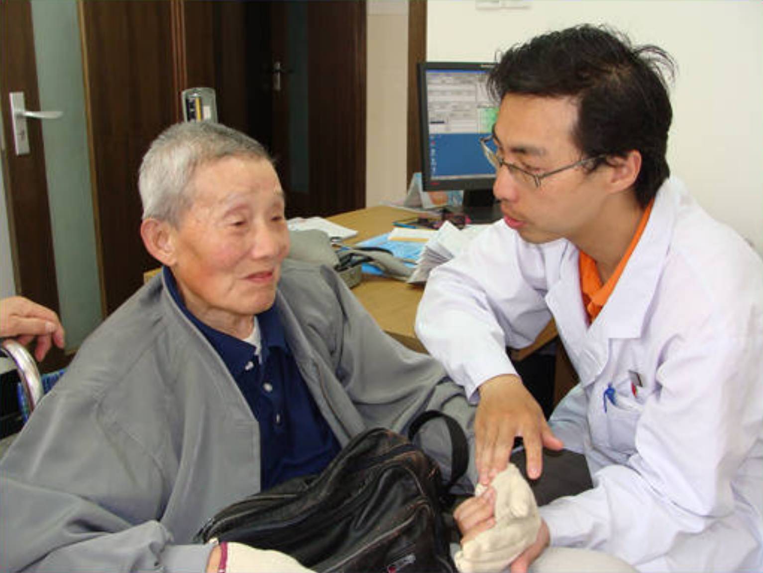 上海去年成绩如何,今年工作将有哪些亮点?13张