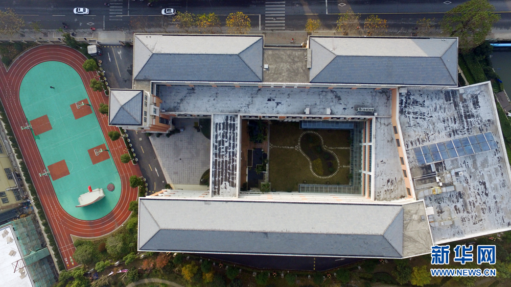 航拍家门口的好学校——静安区闸北实验小学教育集团龙盛校区
