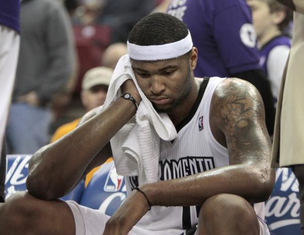 考辛斯哭了 国王为何要自残式送走当家球星