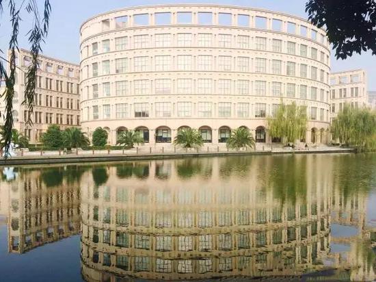 上海立信会计金融学院