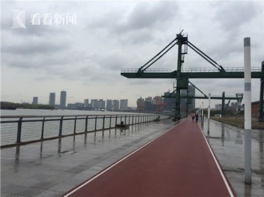 上海举行各项 世界水日 公益活动 宣传河长制和