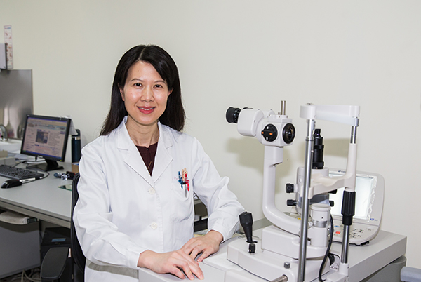 周慧芳:手术雕塑眼眶,让甲亢突眼恢复正常