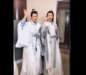 《大唐荣耀2》回归:糖葫芦与盒饭齐飞,忠义与