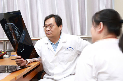 杨忠旭博士加入上海蓝十字脑科医院 为全国难
