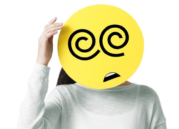 低血糖不能一味喝糖水,出现神志不清勿盲目喂