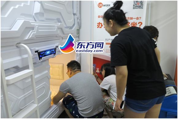 共享床铺是否安全卫生? 记者体验:有监控,有消